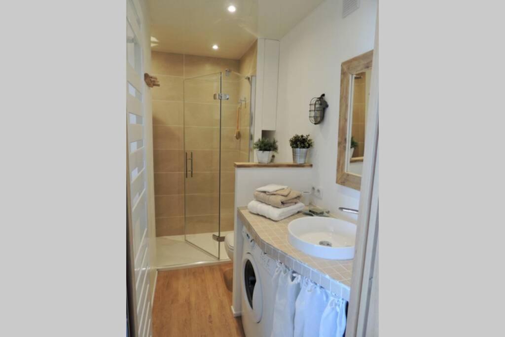 emplacement privilégié pour ce bel appartement Saint-Raphaël Extérieur photo